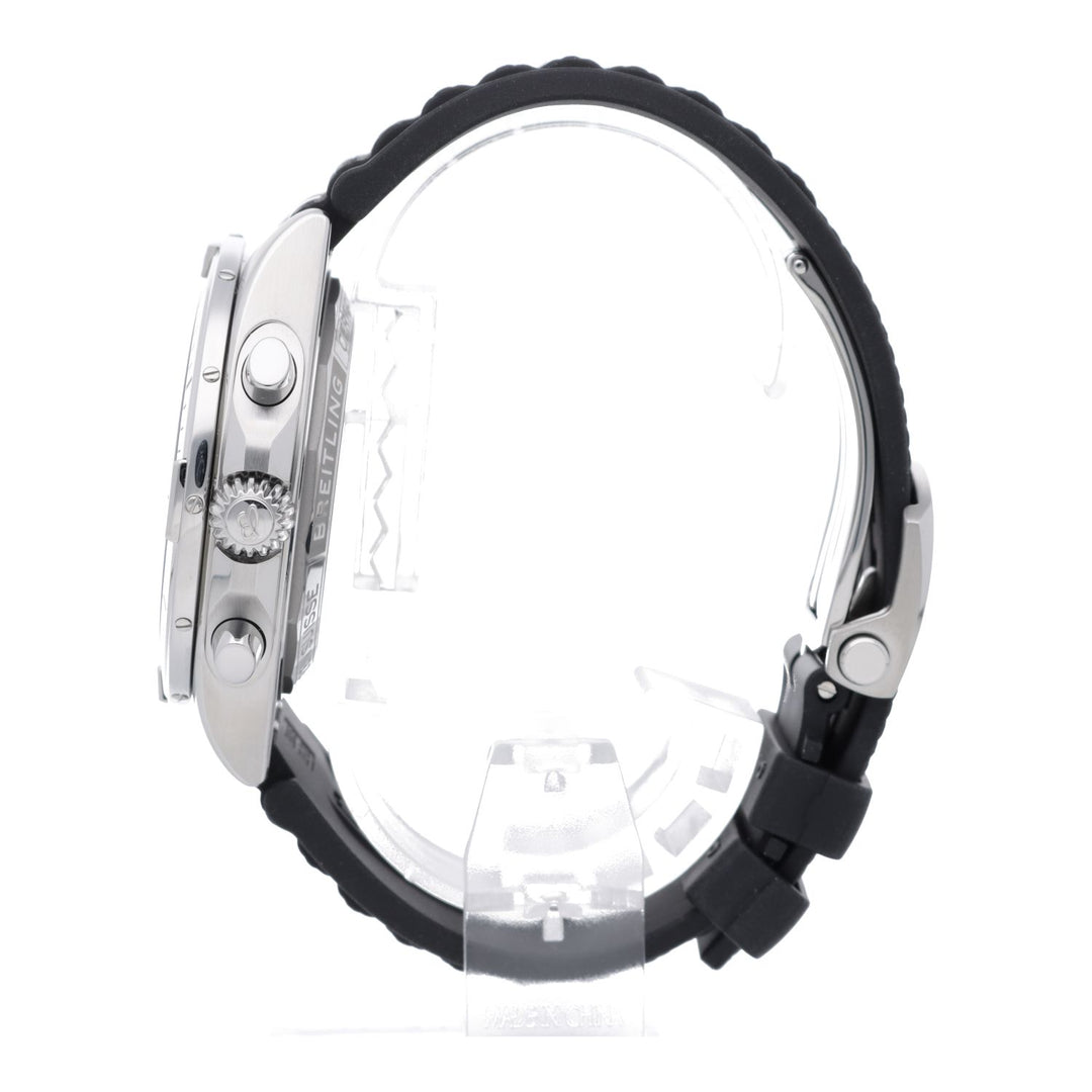 百年灵 Chronomat B01 42