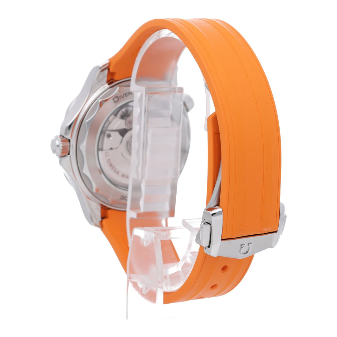 OMEGA 海马潜水表 300M 同轴大师计时码表 42mm