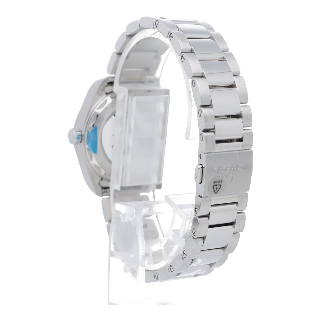 欧米茄海洋宇宙150米石英表