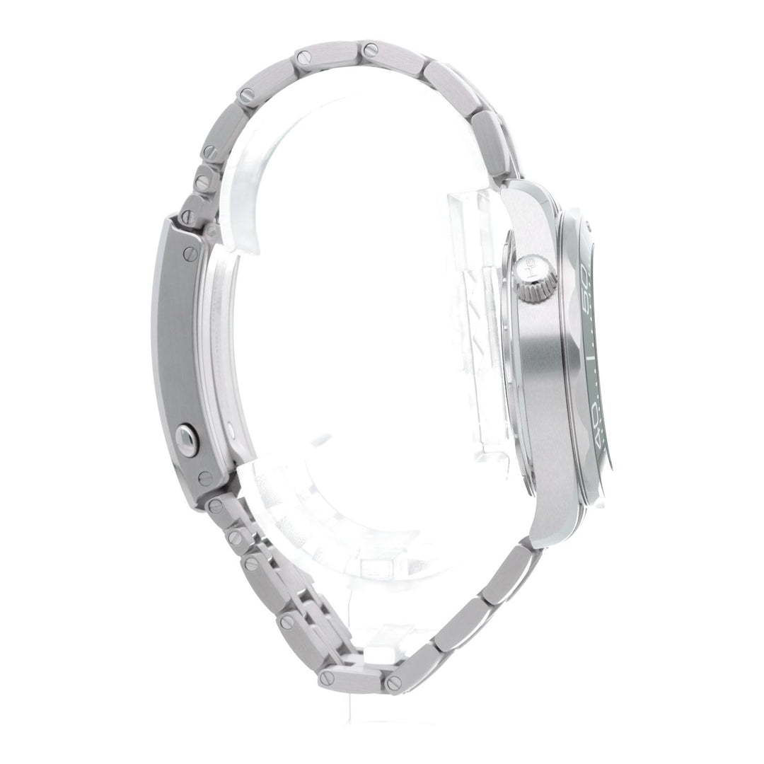 OMEGA 海马潜水表 300M 同轴大师计时码表 42mm