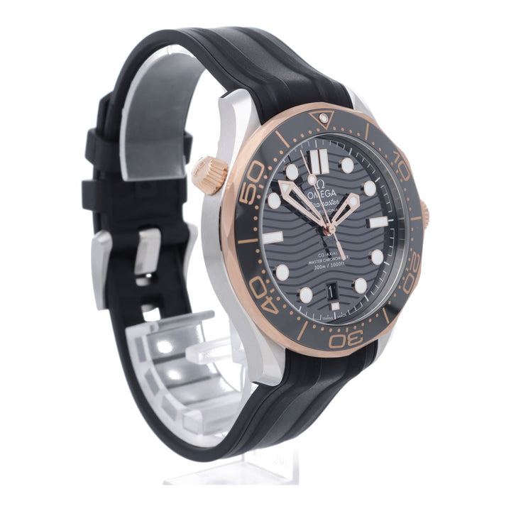 欧米茄海洋宇宙潜水表300米同轴大师计时器42毫米