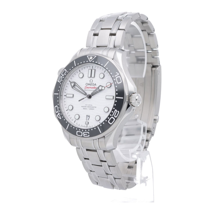 OMEGA Seamaster Diver 300M Co-Axial Master Chronometer