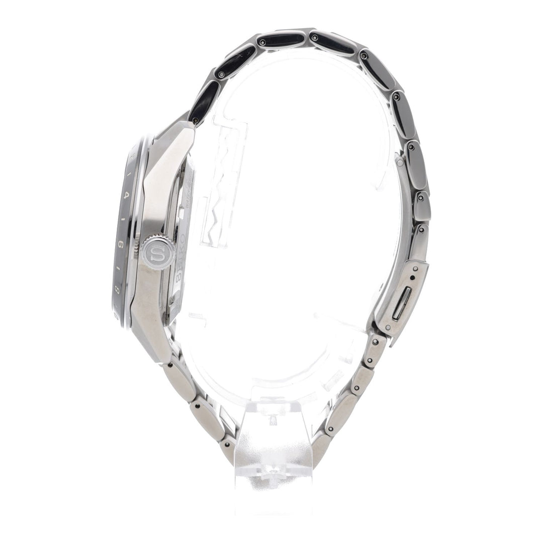 精工Presage锐利边缘系列