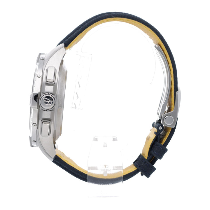 Брейтлинг Авенджер Хронограф B01 44