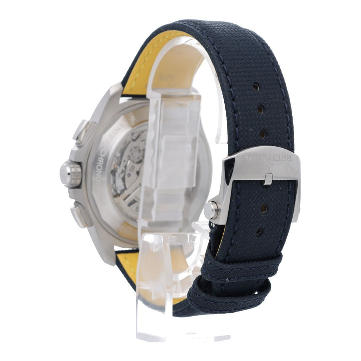 Breitling Avenger Chronograph B01 44