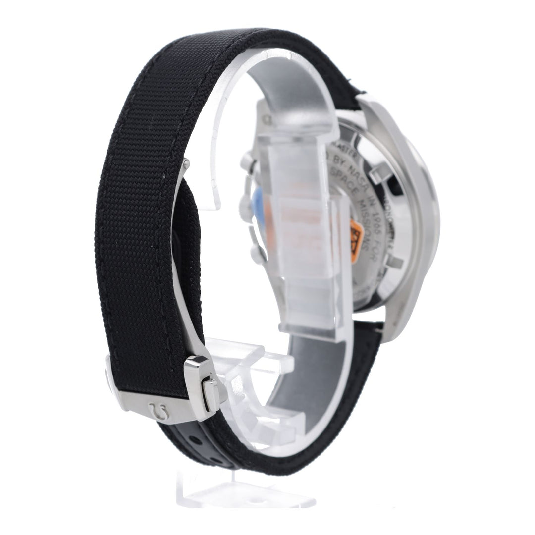 Omega Speedmaster Moonwatch Professional Co-Axial Master Chronometer Chronograph 42 mm