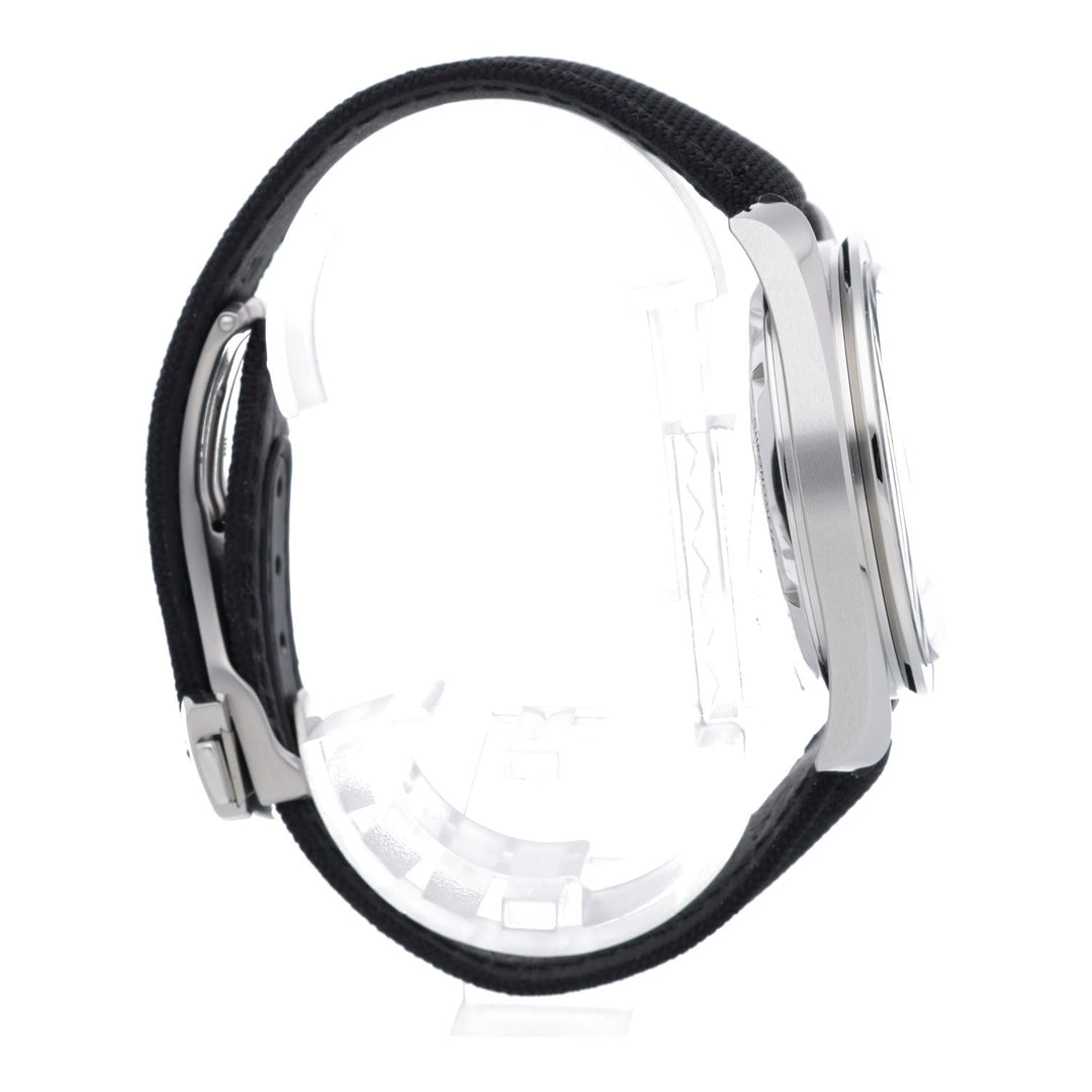 Omega Speedmaster Moonwatch Professional Co-Axial Master Chronometer Chronograph 42 mm