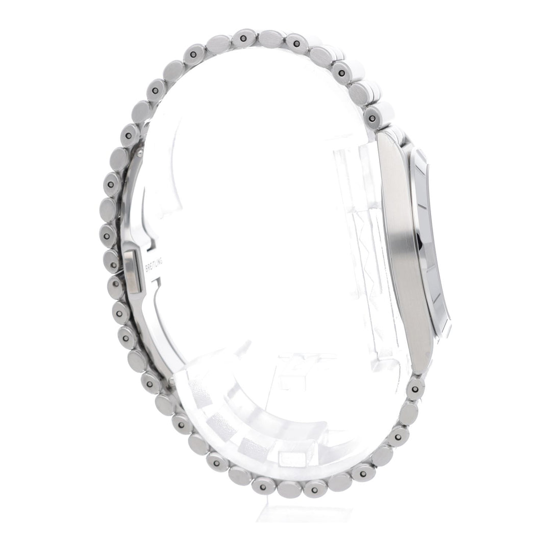 百年灵 Chronomat 32