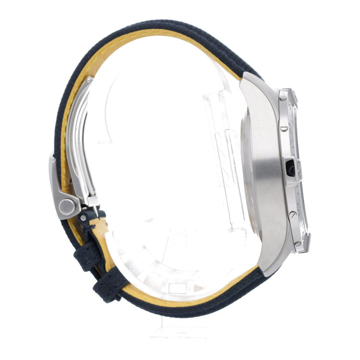 Breitling Avenger Chronograph B01 44