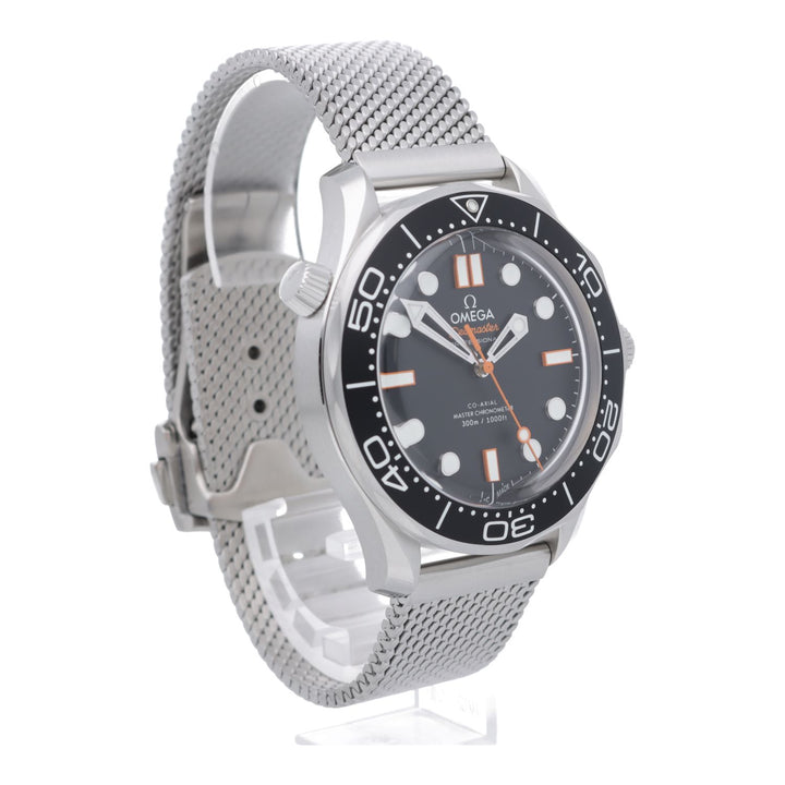OMEGA 海马潜水表 300M 同轴大师计时码表 42mm