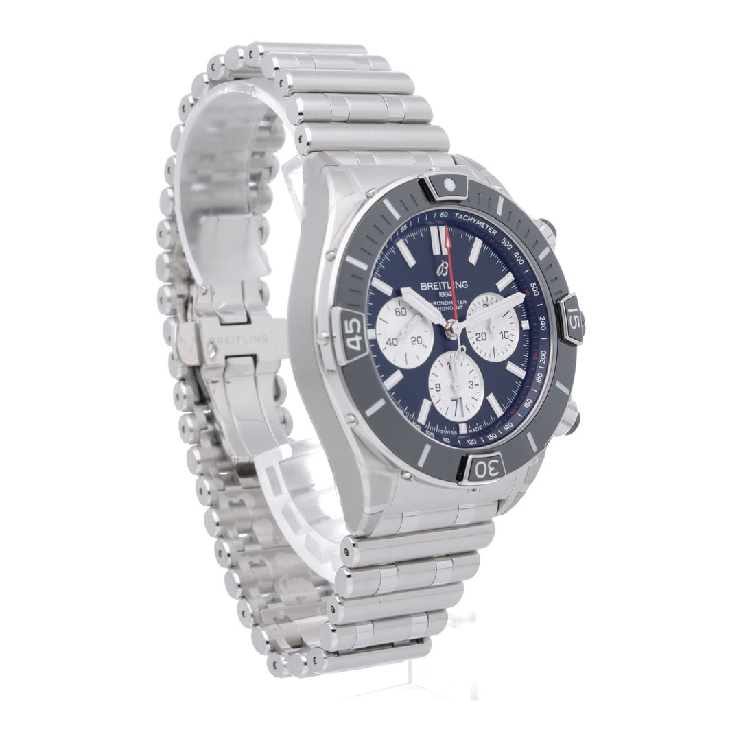 Breitling Super Chronomat Cronógrafo B01 44
