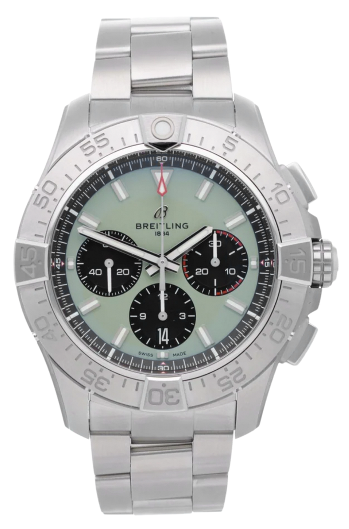 Брейтлинг Авенджер Хронограф B01 44