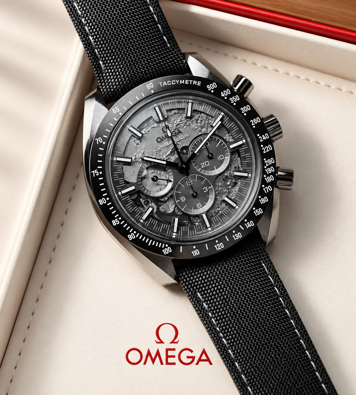 Omega Speedmaster Moonwatch in der Box