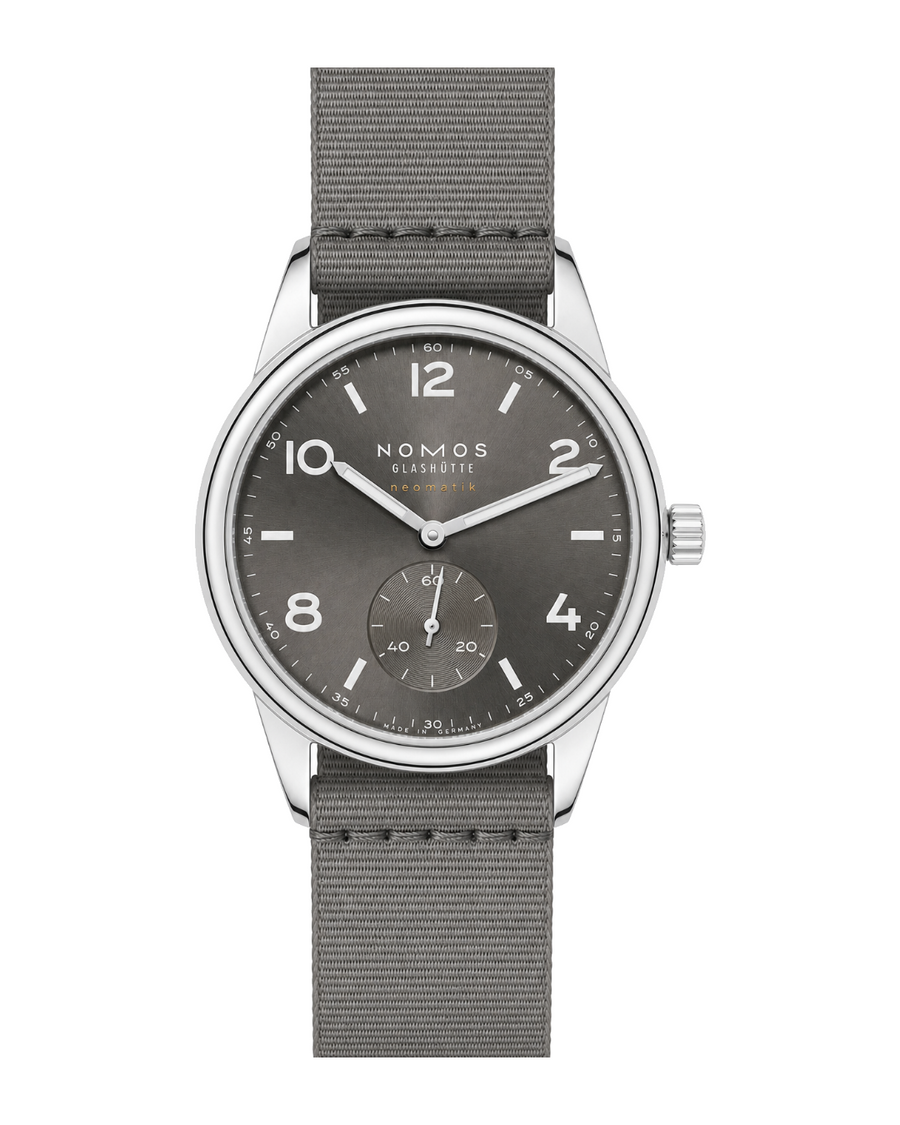 NOMOS Glashütte Club Sport neomatik 39 Smoke