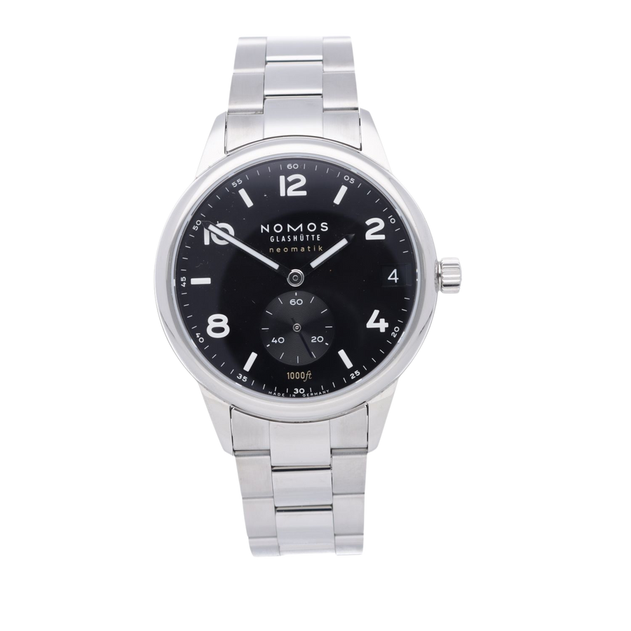 NOMOS Glashütte Club Sport Neomatik 42 Datum